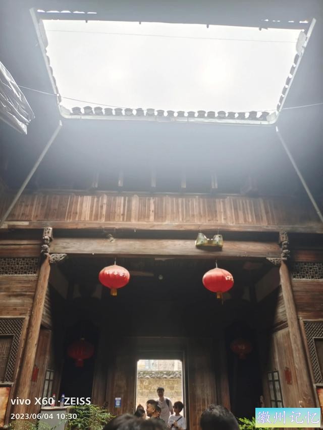 黄山脚下的西递-6.jpg