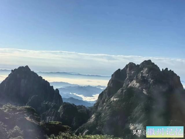 看日出不雅观云海登顶莲花峰，76岁老父亲和72岁老母亲自助游黄山-11.jpg
