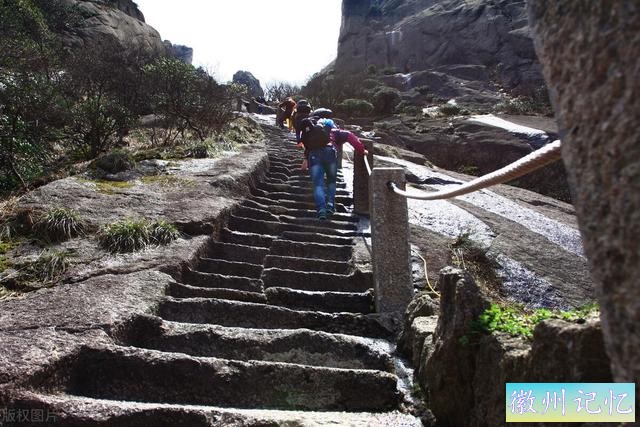 为什么要叫天都峰？黄山中的“群仙所都”，最具仙界味道的主峰-6.jpg