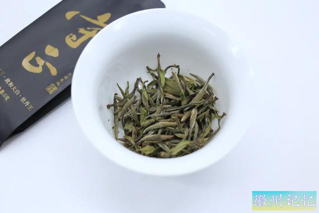 今晚有茶 | 官立茶厂不同品种的三泡茶，指向的都是莲花峰之味-13.jpg