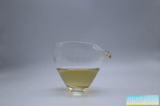 今晚有茶 | 官立茶厂不同品种的三泡茶，指向的都是莲花峰之味-16.jpg